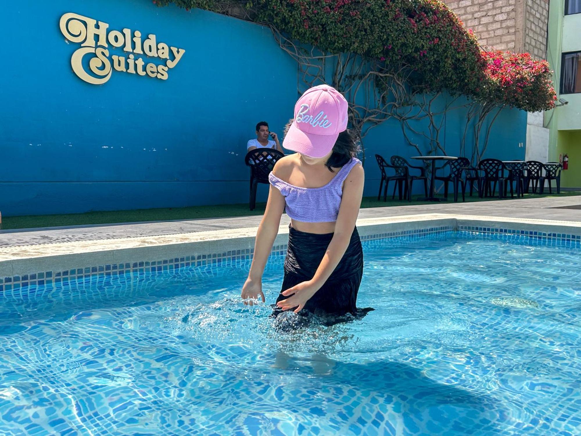 Holiday Suites Такна Екстериор снимка