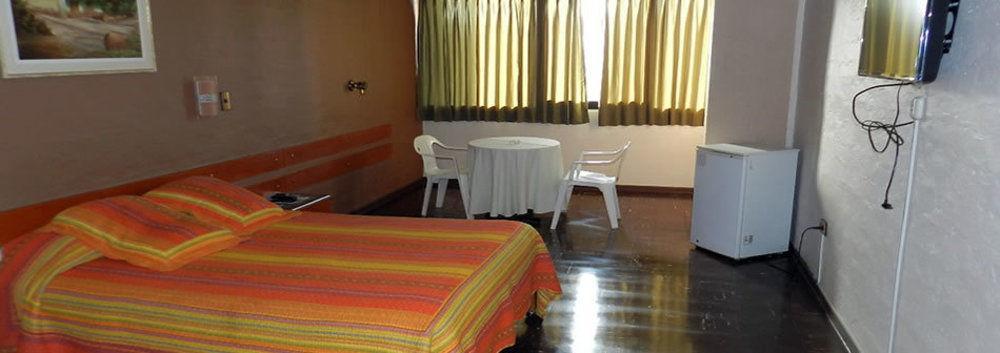 Holiday Suites Такна Екстериор снимка